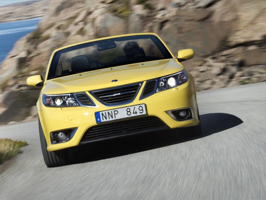  Saab 9-3 Convertible Yellow Edition 2008 года  (фото 12 из 12)